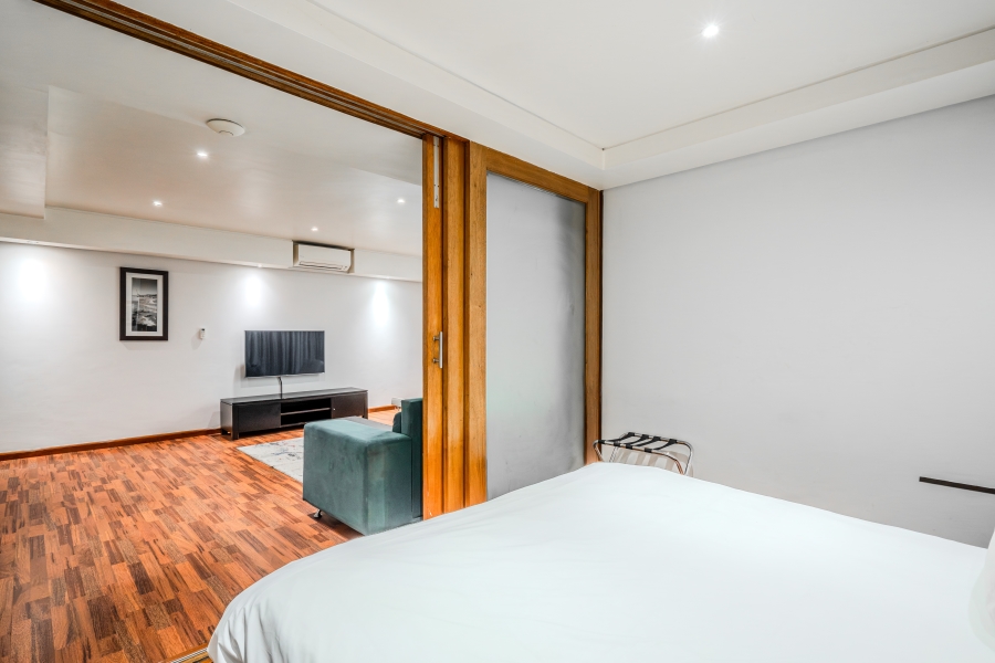 1 Bedroom Property for Sale in Cape Town City Centre Western Cape